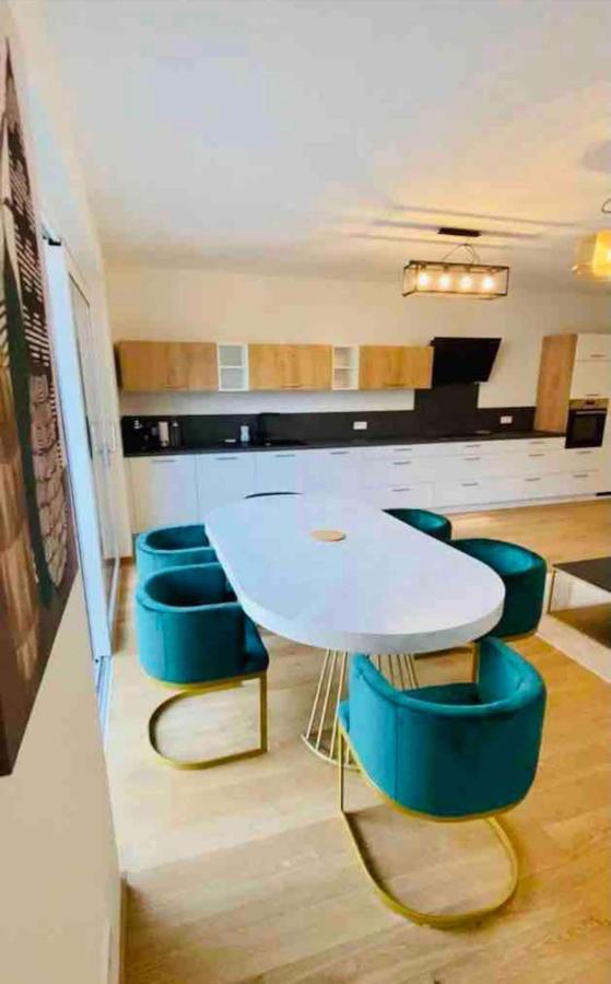 Brand New Luxury 3 Bedrooms, Terrace And Free Parking - Noah Lüksemburg Dış mekan fotoğraf